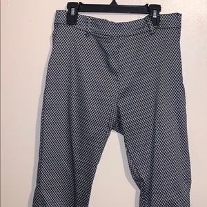 Black & White Diamond Patterned Crop Dress Pants